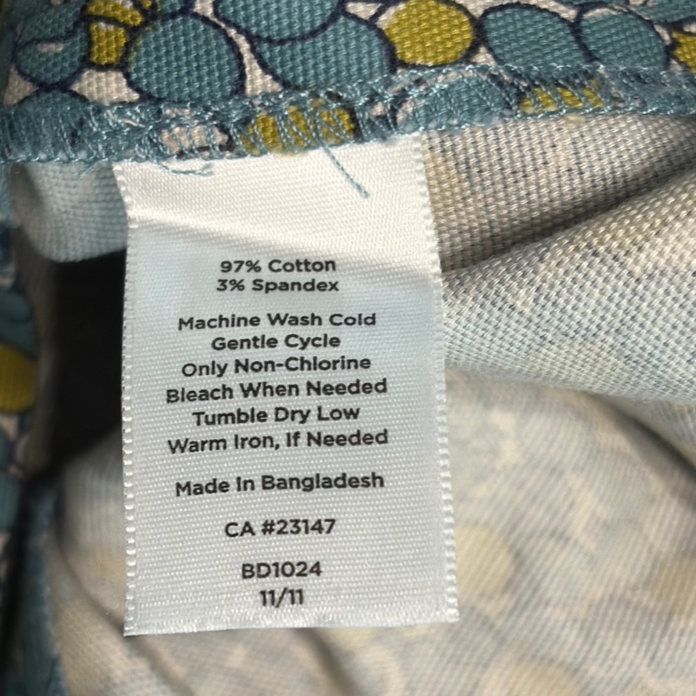 Talbots Teal and Yellow Geo Print Cotton Stretch Pencil Skirt - Picture 4 of 4